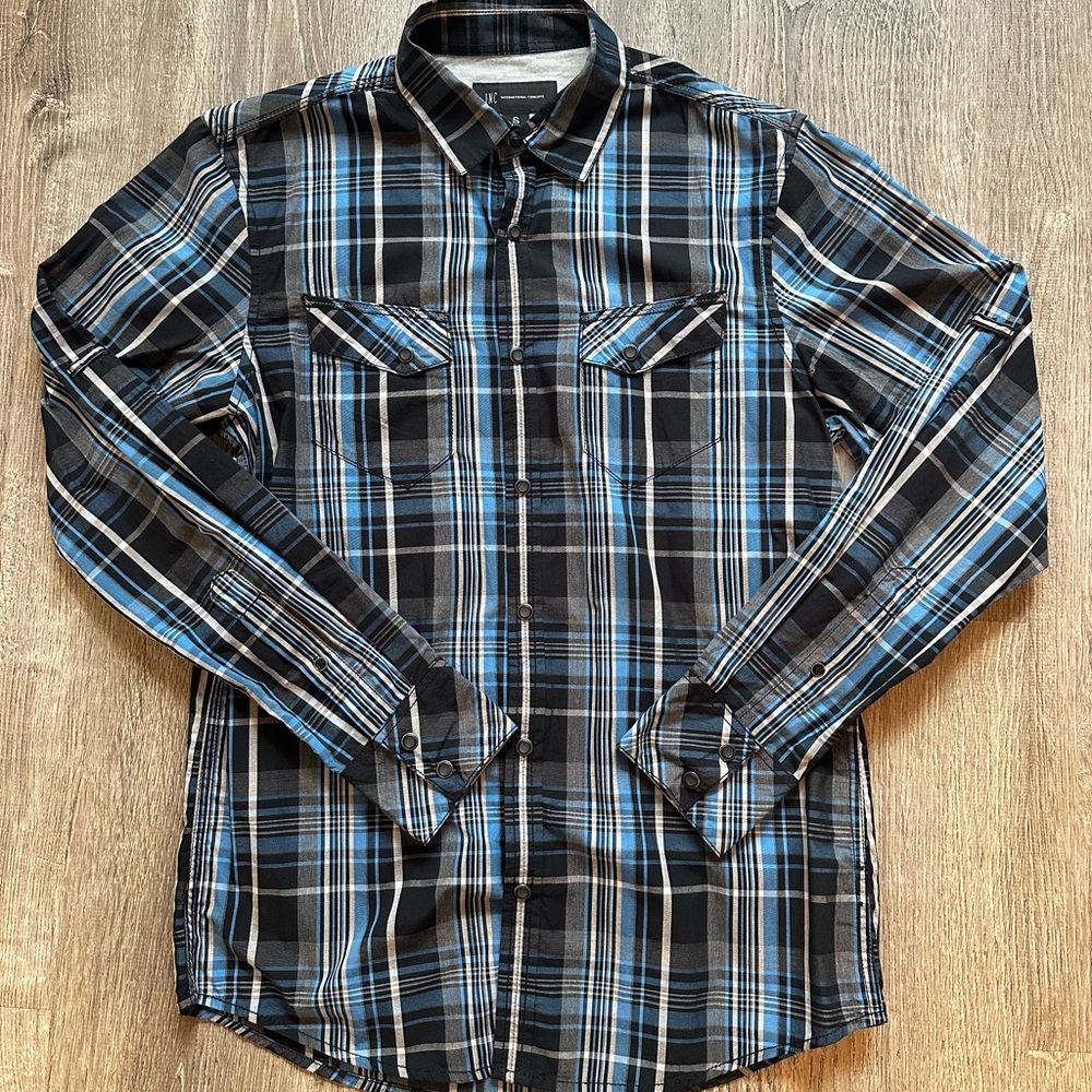 I.N.C. Button down long sleeve shirt